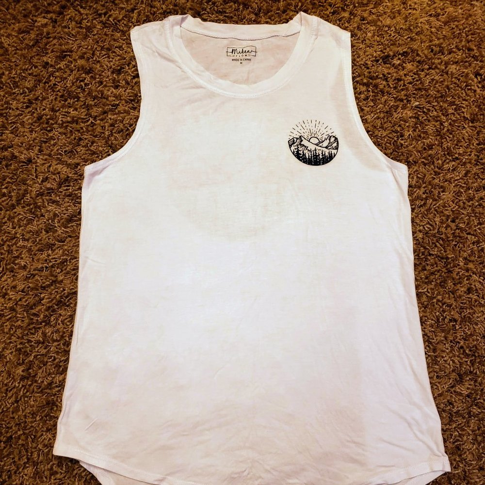 Ain't no mountain high enough work out tank Large